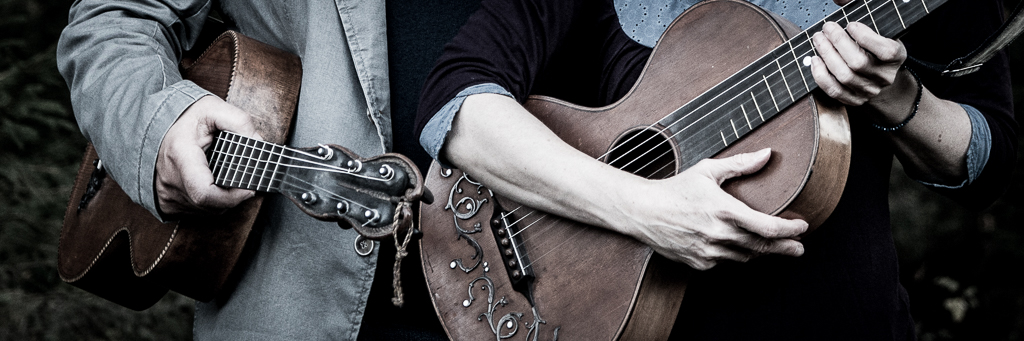 Verzupft mit alten Gitarren